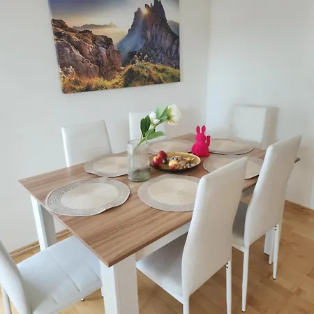 Alps Apartamento *
